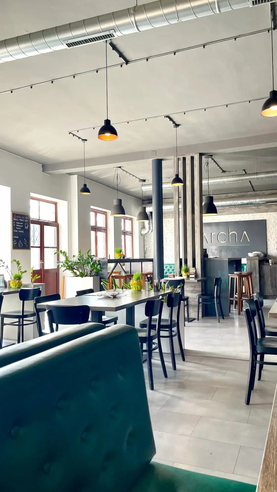 Interiér restaurace Archa
