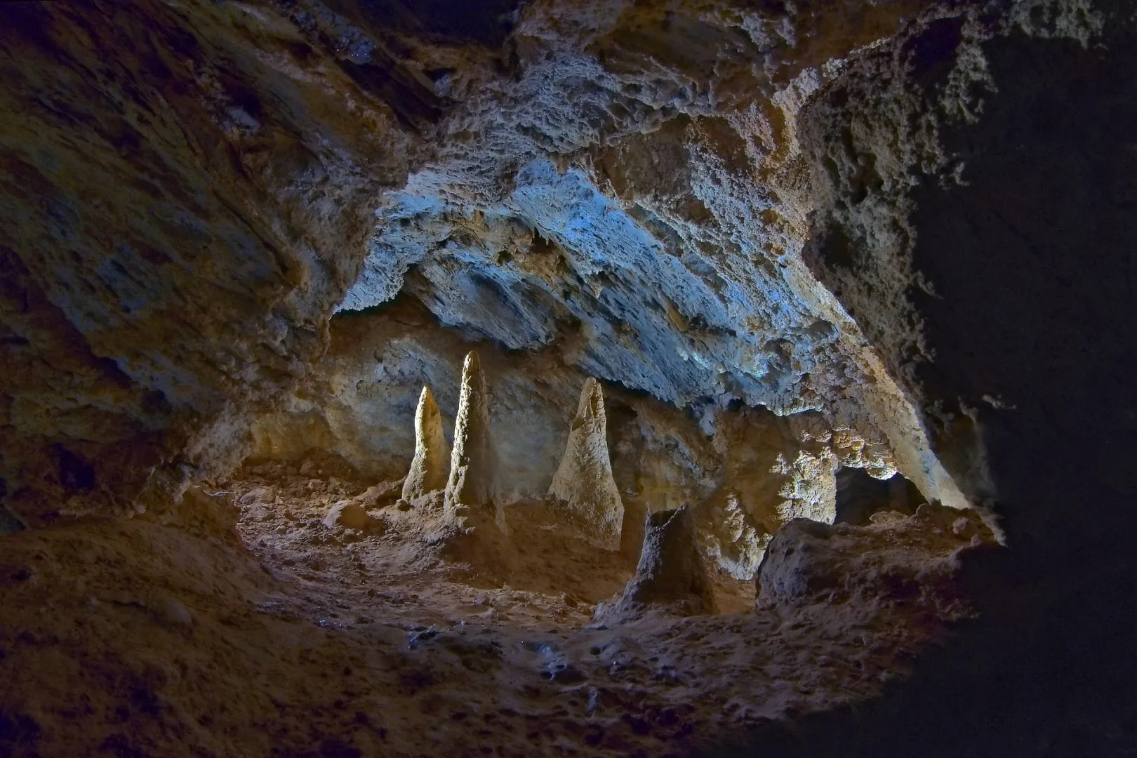 Krápníková výzdoba Zbrašovských aragonitových jeskyní